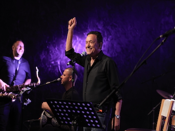 ���� ���